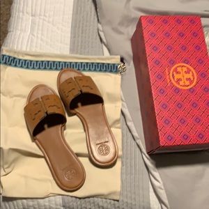 Tory Burch slide